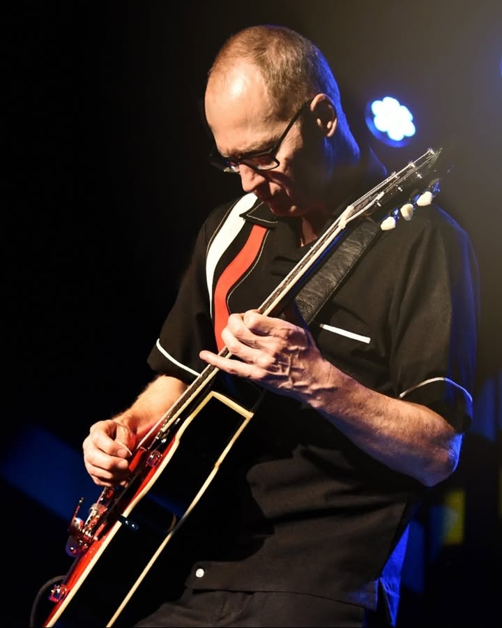 Featured image for “John Curtain Live + Seafood Night at Wynnum RSL”